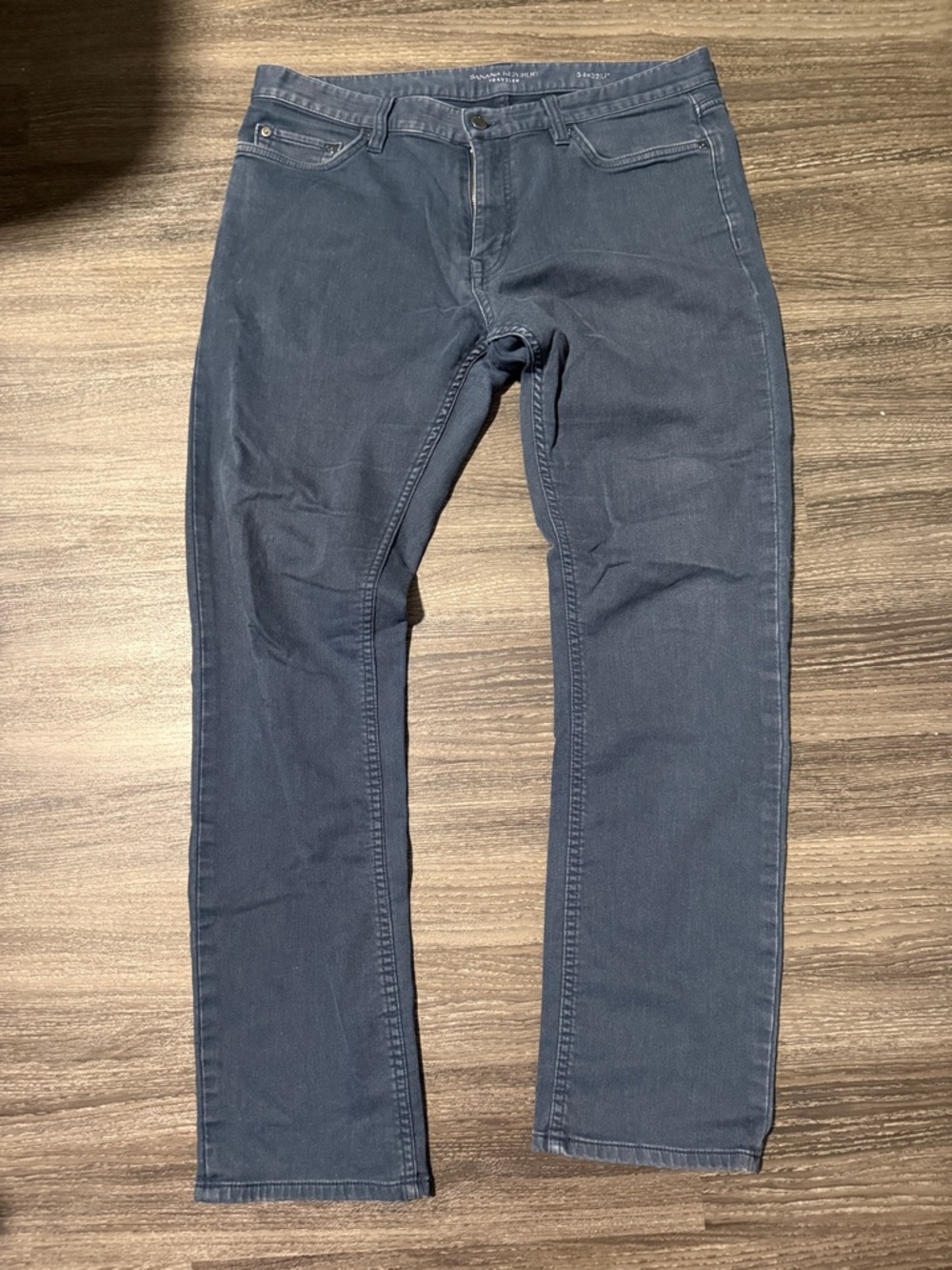 Banana Republic | Traveler Slim Straight Jeans | 34